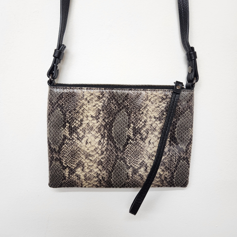 Kenneth Cole New York Snake Print Crossbody Bag Brown Black Small Club Goingout